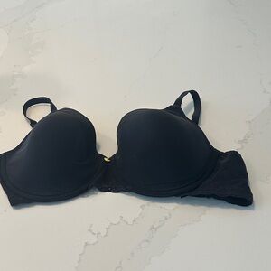 Natori Black Underwire Bra - with lace and Smooth Molded Cups 32DDD